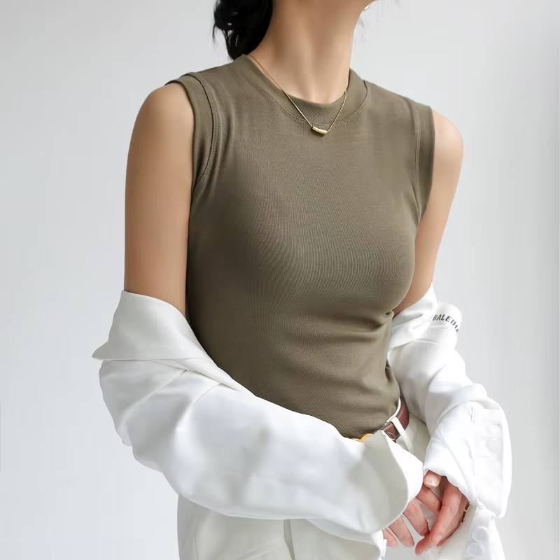 Spring Breeze Fitted Tank - HESTON MANOR