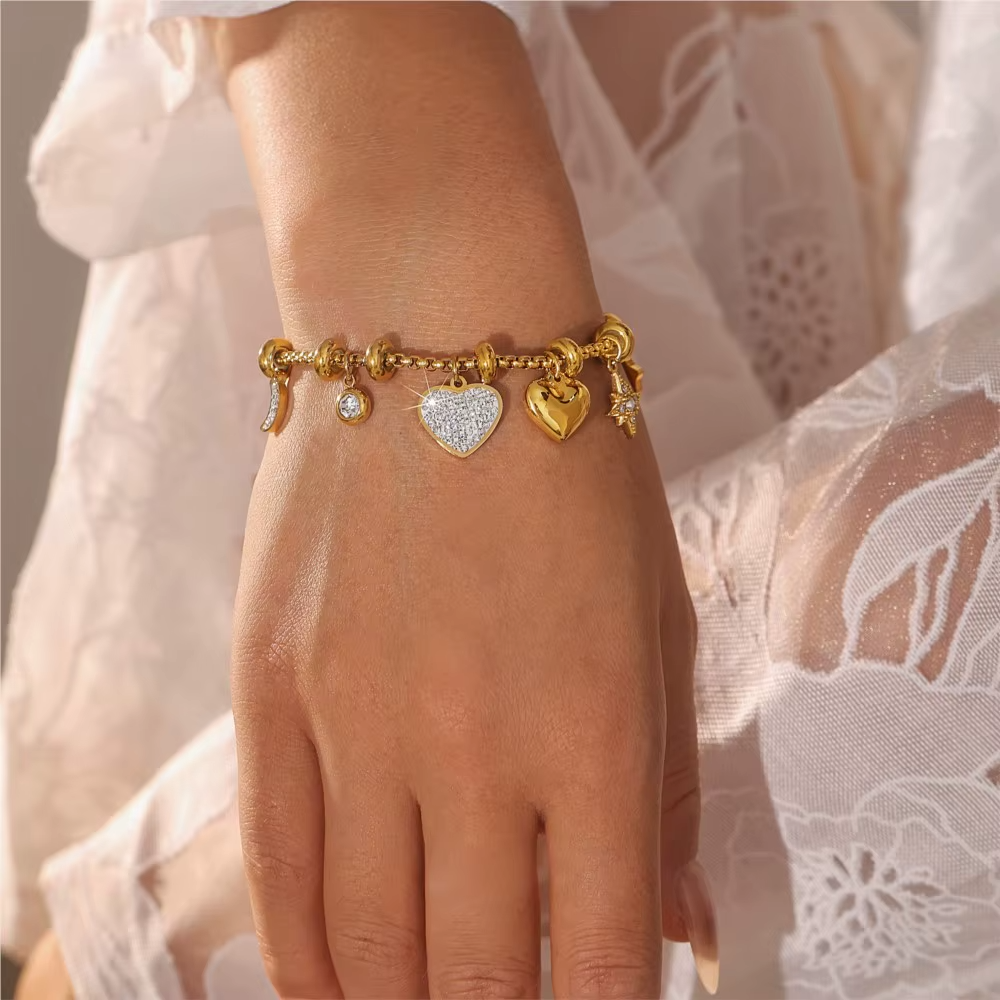 Twinkling Heart Charm Bracelet - HESTON MANOR
