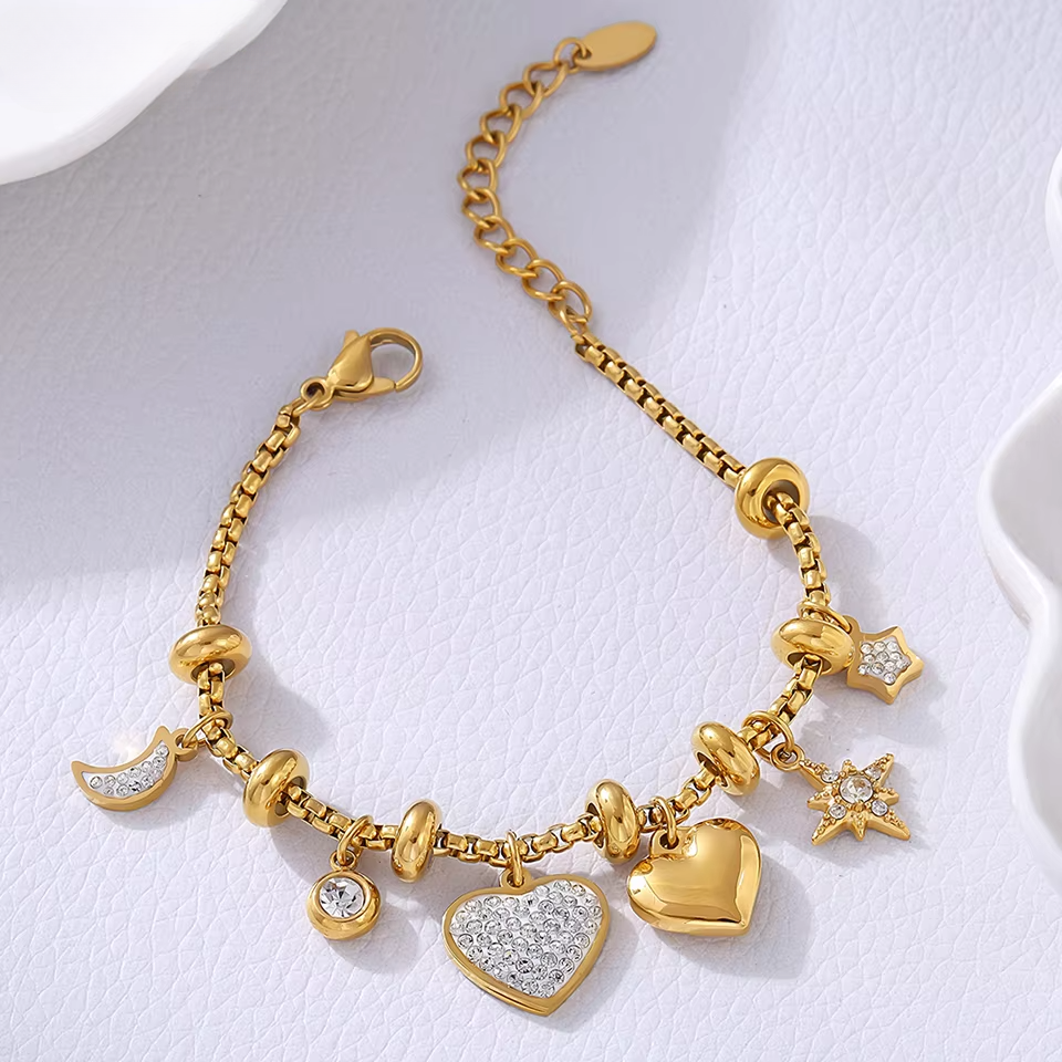 Twinkling Heart Charm Bracelet - HESTON MANOR