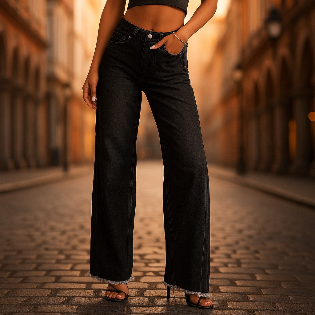 Women's Relaxed Fit Frayed Hem Jeans - Heston Manor