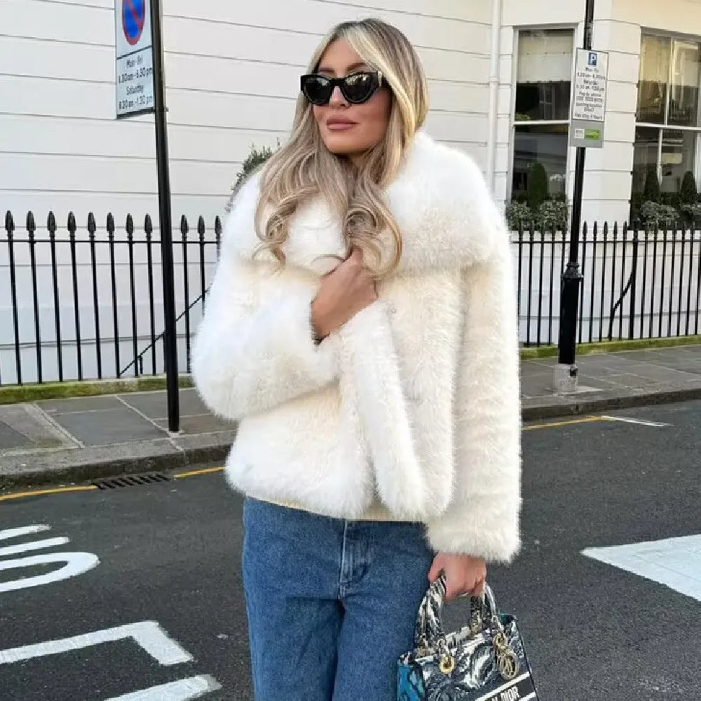 Women's Luxury Ivory Faux-Fur Coat