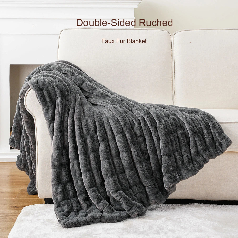 Snuggle Me Throw Blanket - HESTON MANOR