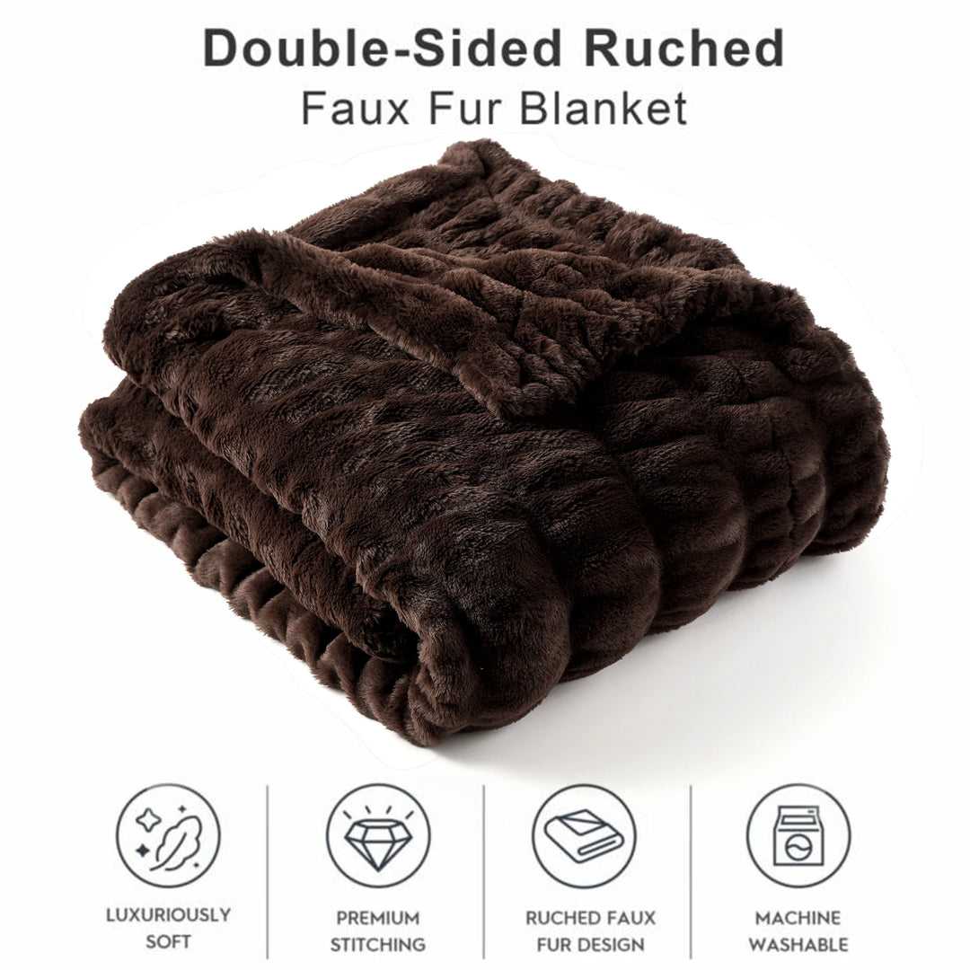 Snuggle Me Throw Blanket - HESTON MANOR
