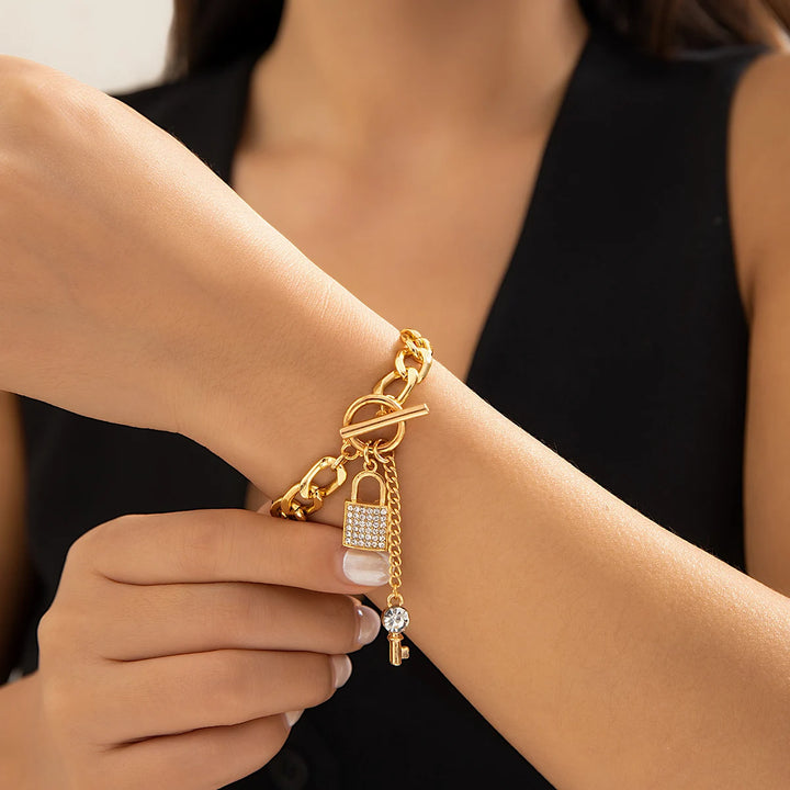 Lock & Key Bracelet - HESTON MANOR