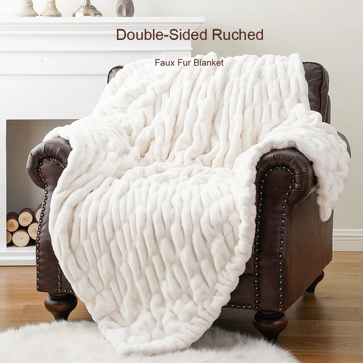 Snuggle Me Throw Blanket - HESTON MANOR
