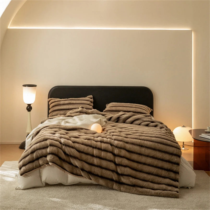 Soft Skin Throw Blanket - HESTON MANOR