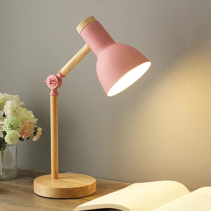 Nordic Wooden Table Lamp with Adjustable Arm – Modern Desk & Bedside Lighting