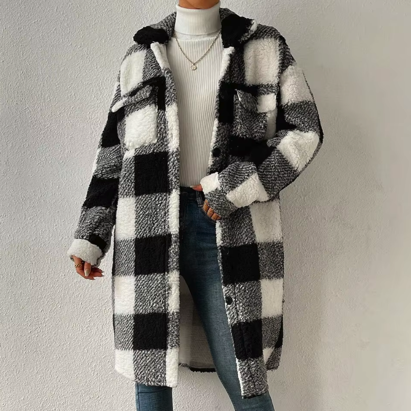Charlotte - Plaid Coat - Heston Manor