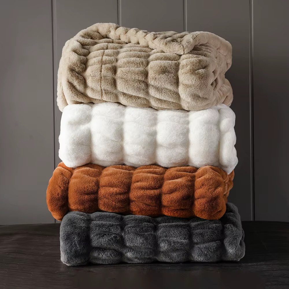 Snuggle Me Throw Blanket - HESTON MANOR