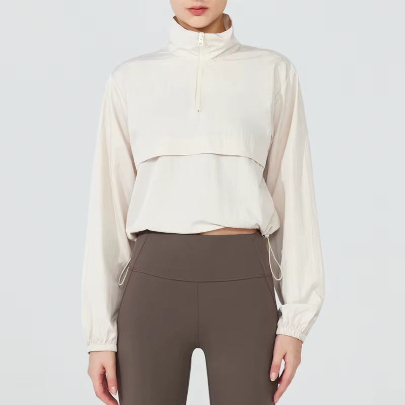 Women’s Lightweight Windbreaker Pullover